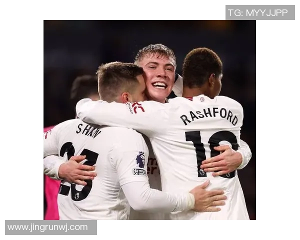 昔日恩怨再现!足球转会与老队友狭路相逢 昔日恩怨再现!足球转会与老队友狭路相逢